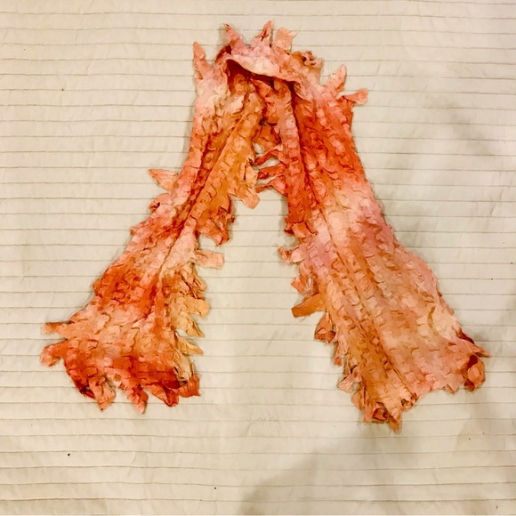 Vintage Cynthia Norton pink hand dyed pokered silk scarf. - Picture 5 of 9